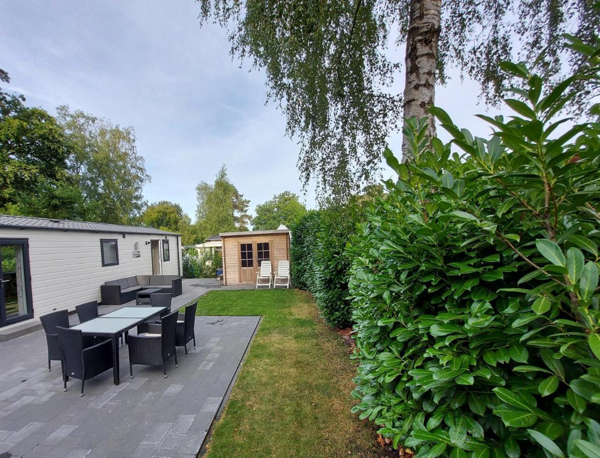 Chalet Wanama. Gelegen Op Het Vakantiepark Het Lierderholt Op De Veluwe. Villa Beekbergen Exteriör bild